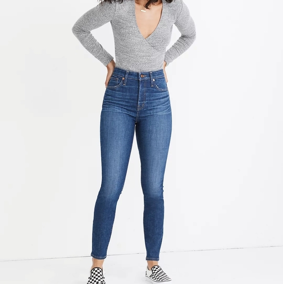 Madewell Curvy High-Rise Skinny Jeans in Moreaux Wash - Picture 1 of 9
